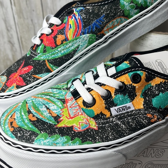 Vans Authentic Crayola Sneaker - Picture 2 of 5